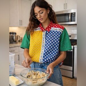 Vintage Lizwear by Liz Claiborne Colorblock Floral Shirt | Gold Logo Buttons